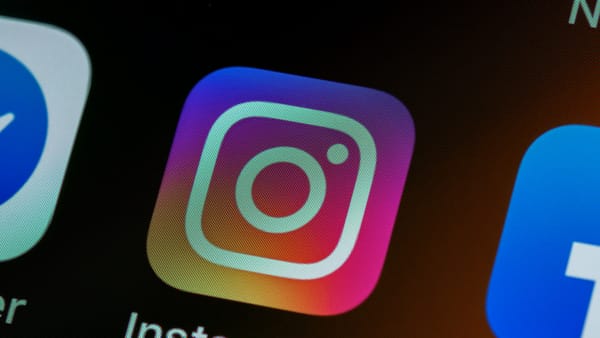 Facebook to require new ad accounts to run app install ads targeting iOS 14