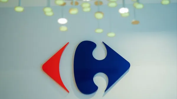 Carrefour logo symbolizing new Concordis alliance with Coopérative U reshaping French retail media